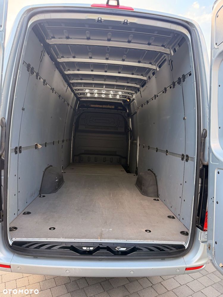 Mercedes-Benz Sprinter - 21