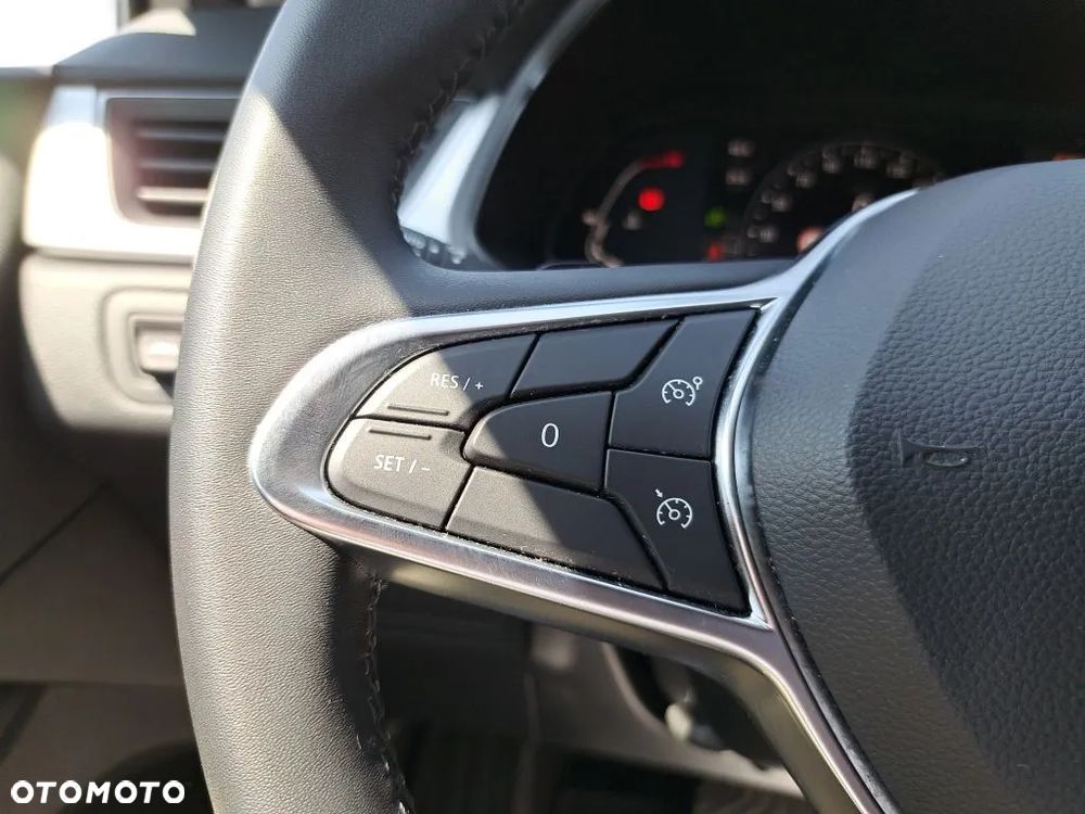 Renault Captur 1.3 TCe mHEV Techno EDC - 18