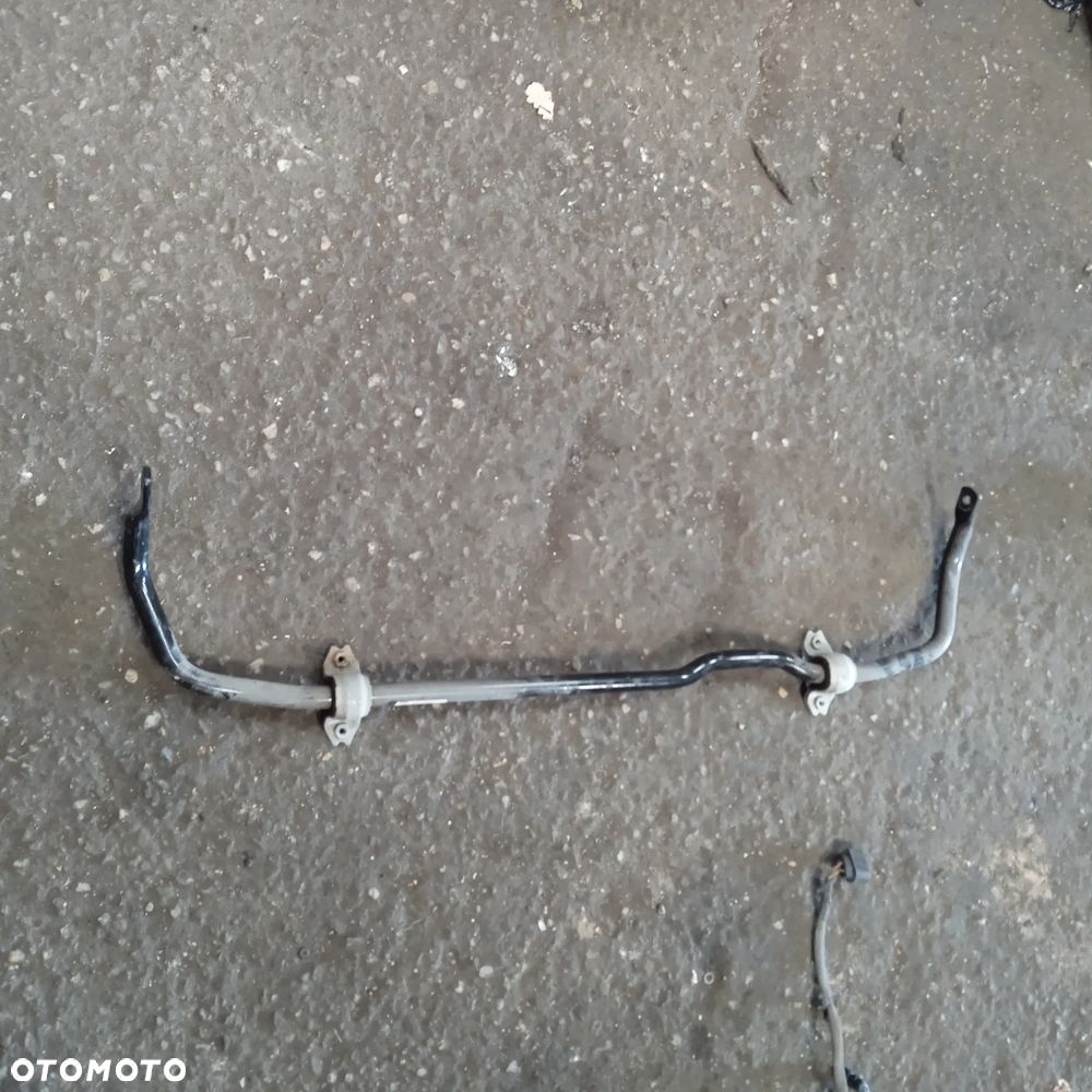 Stabilizator 5Q0411303N - 1