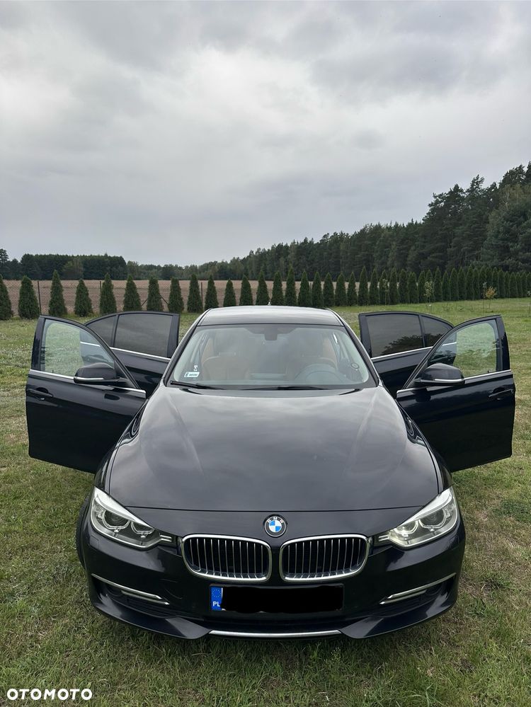 BMW Seria 3 320d Efficient Dynamic Edition Luxury Line - 14