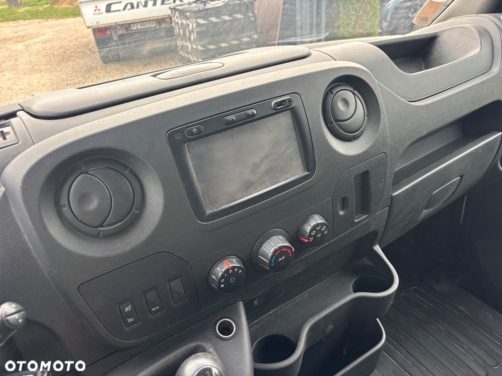 Renault Master - 11