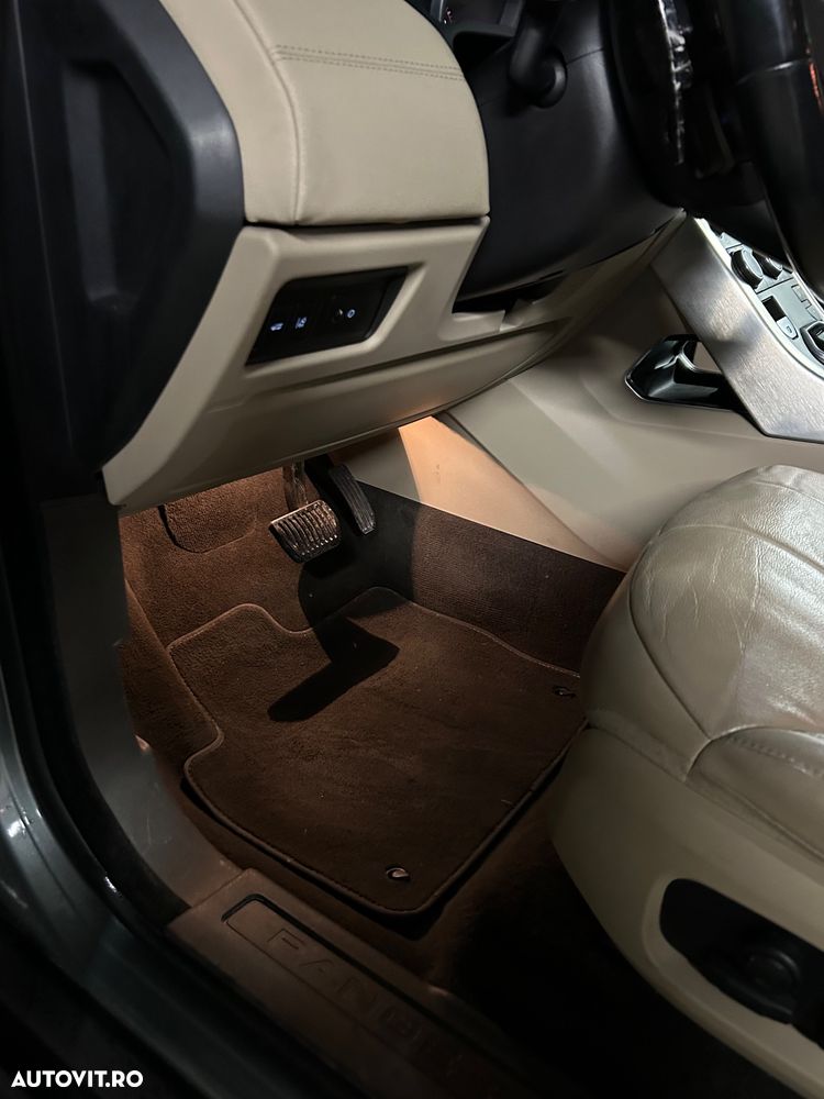 Land Rover Range Rover Evoque - 13