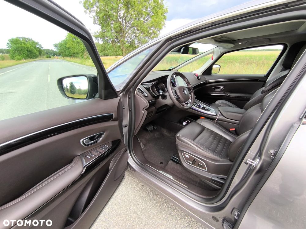Renault Espace 1.6 TCE Initiale Paris EDC 7os - 8
