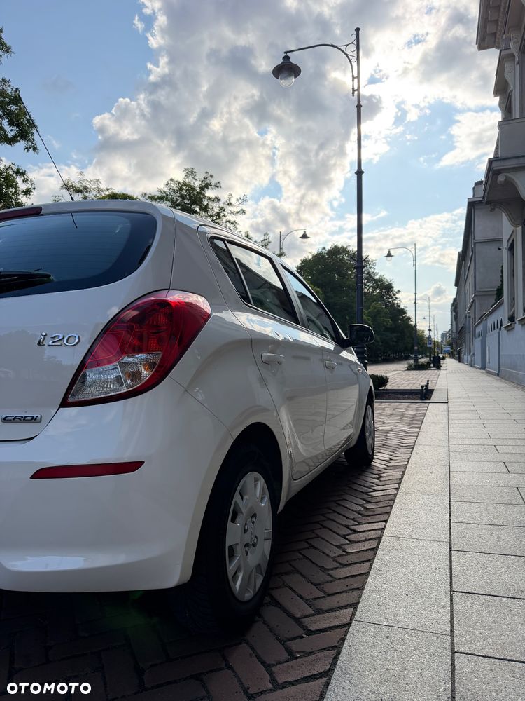 Hyundai i20 1.1 CRDi Classic + - 12