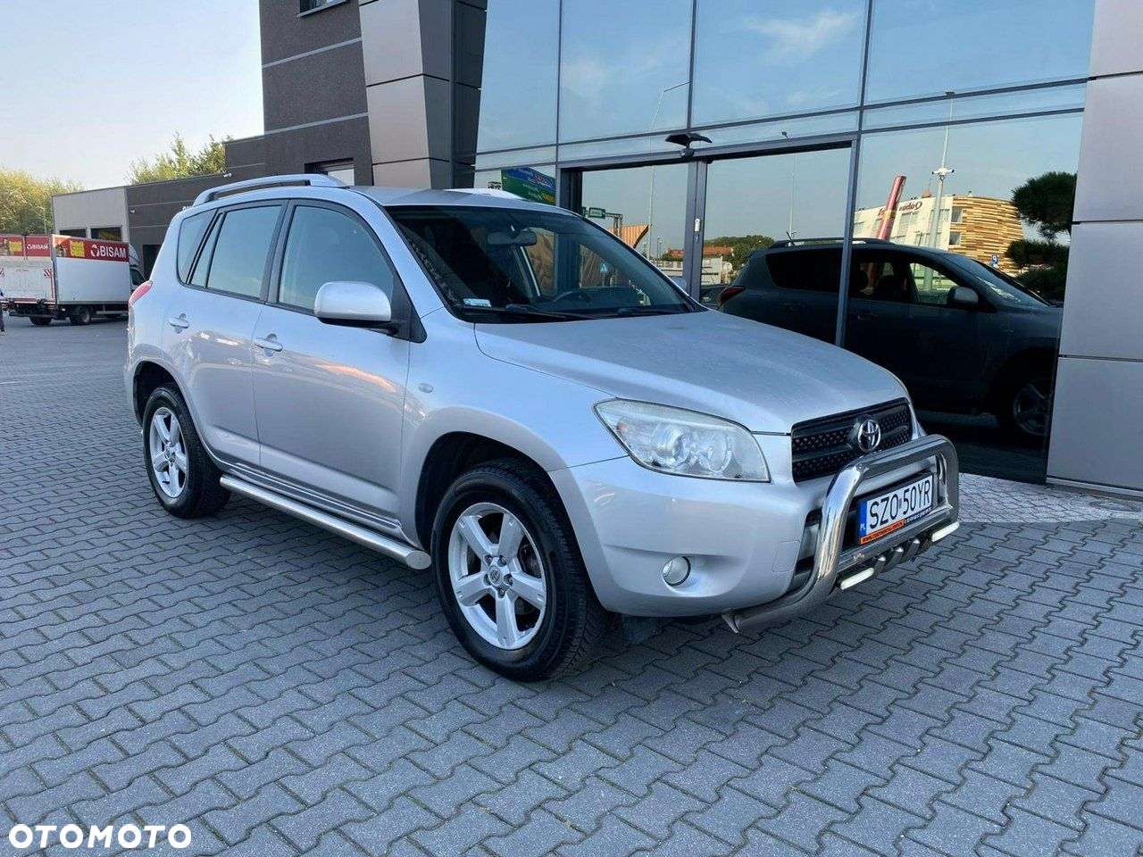 Toyota RAV4 - 2