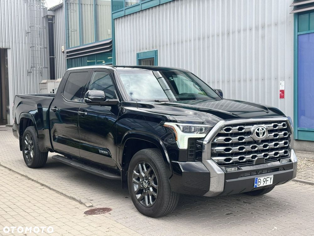 Toyota Tundra - 4