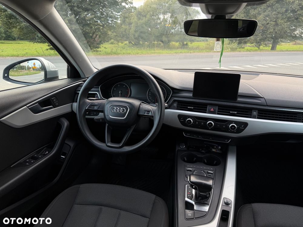 Audi A4 Avant 2.0 TDI S tronic - 14