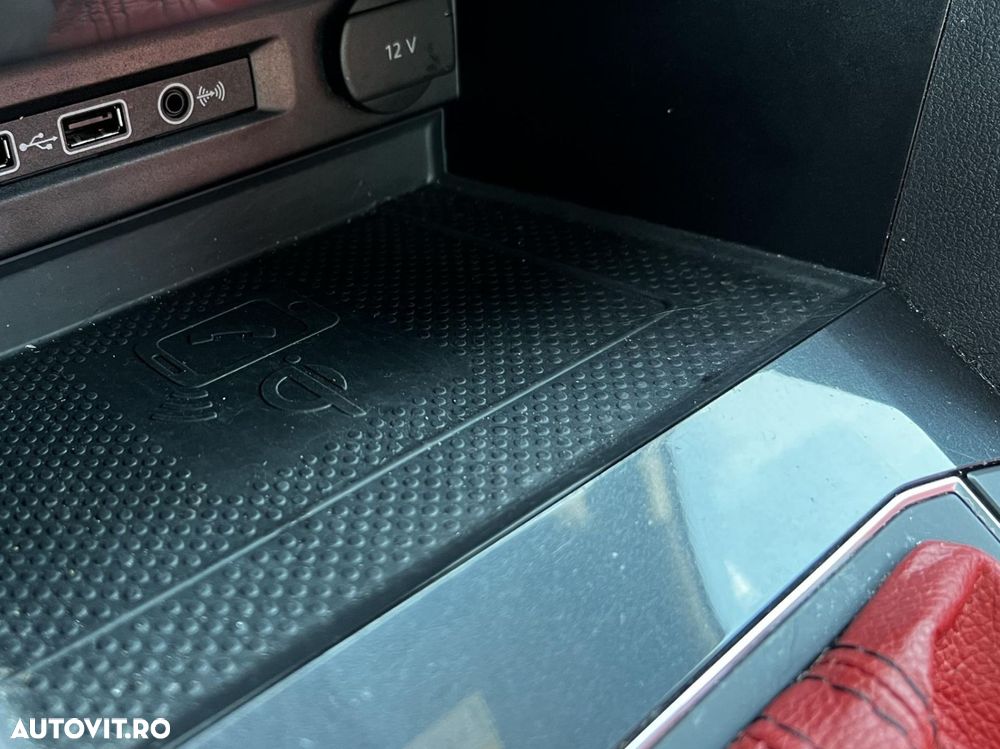 Volkswagen Tiguan - 37