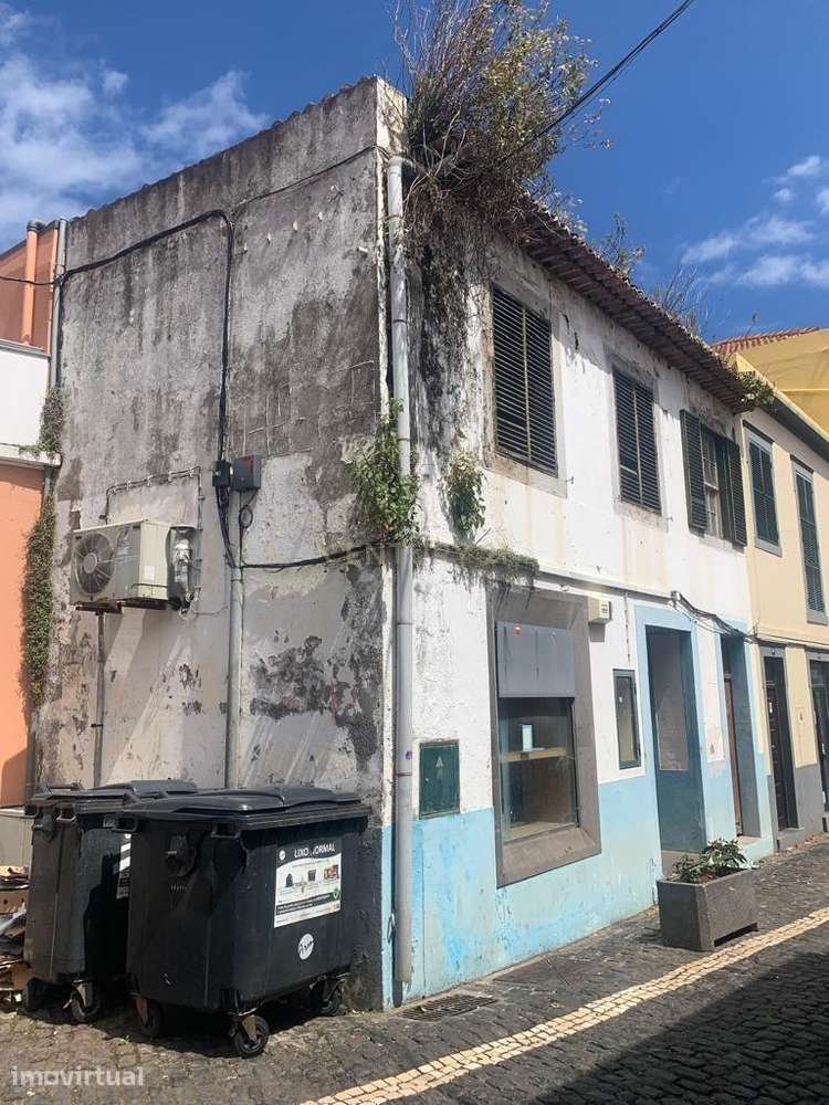 Prédio no centro de Machico - Potencial de Investimento - Grande imagem: 3/10
