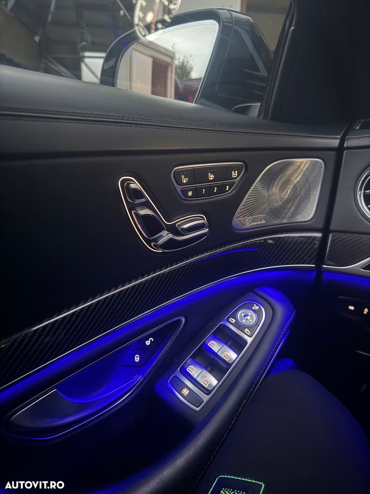Mercedes-Benz S 63 AMG - 12