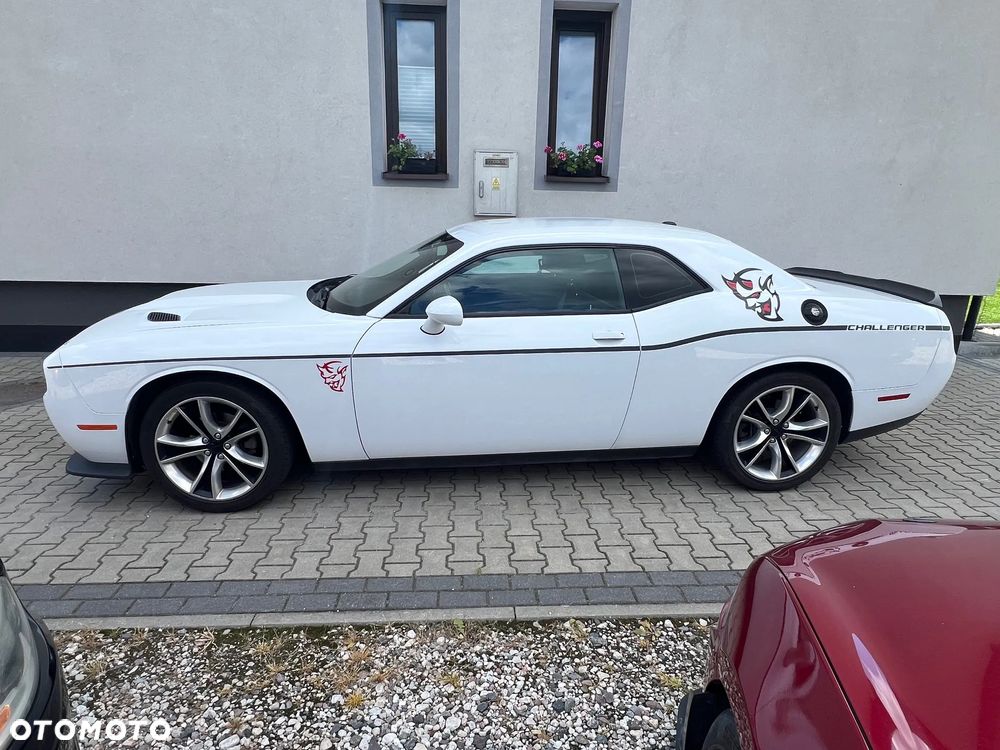 Dodge Challenger Automatik SXT Plus - 3