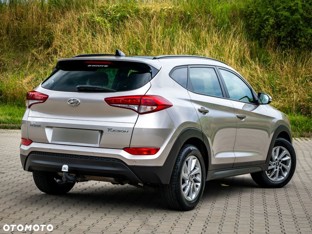 Hyundai Tucson blue 1.7 CRDi 2WD DCT Premium - 18