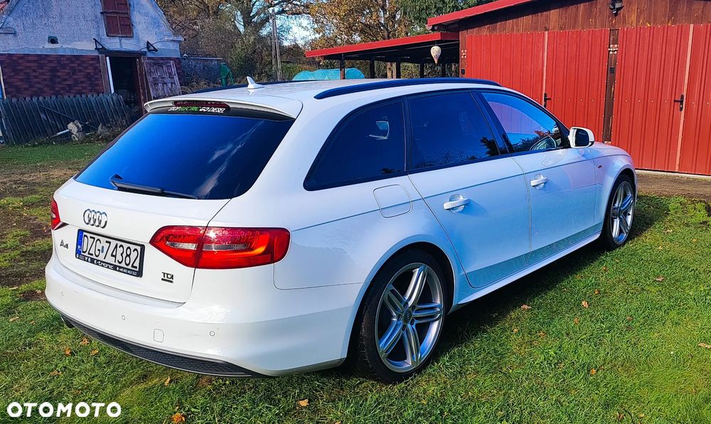 Audi A4 Avant 2.0 TDI DPF quattro S tronic S line Sportpaket - 10