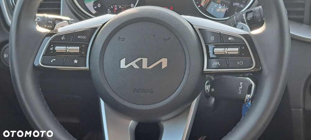 Kia XCeed 1.5 T-GDI M DCT - 30