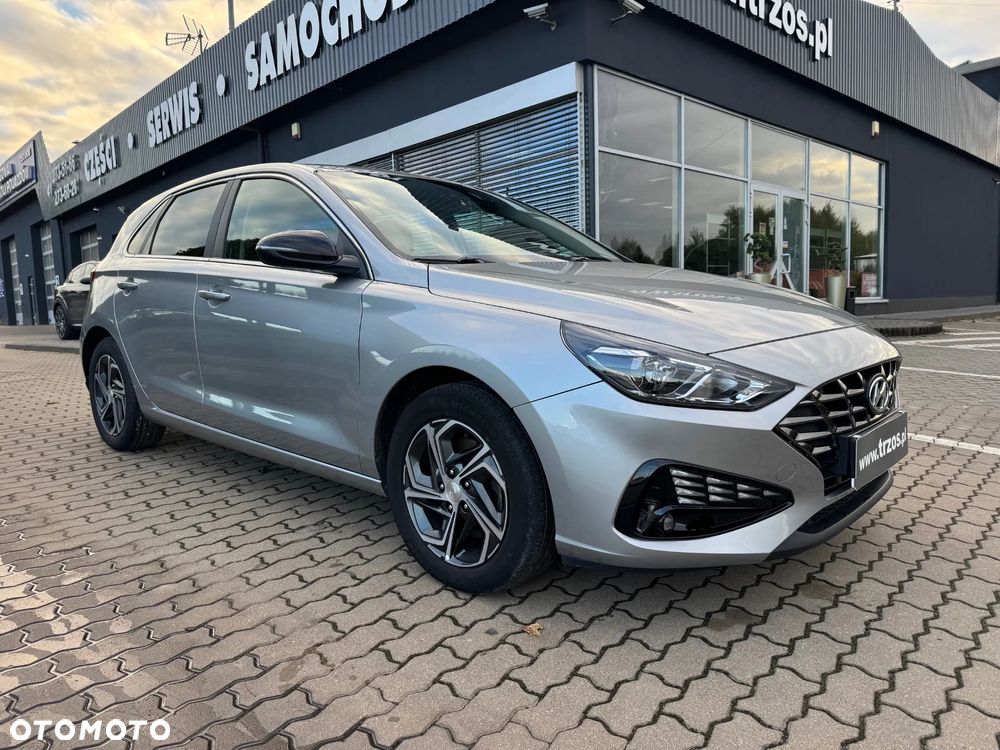Hyundai i30 1.5 DPI Comfort - 1