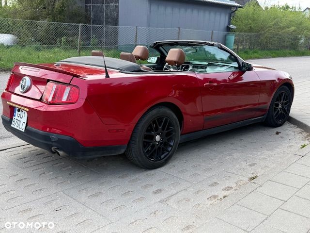 Ford Mustang 3.7 V6 - 12