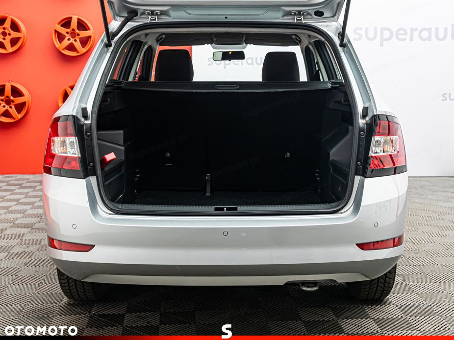 Skoda Fabia 1.0 TSI Ambition DSG - 24