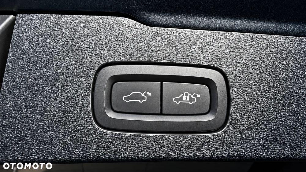 Volvo V60 B4 D Geartronic RDesign - 21
