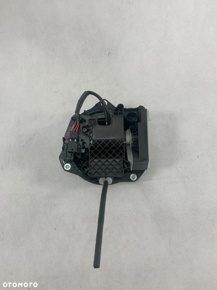 Volkswagen Passat B8 Kamera cofania Zamek klamka bagaznik klapa tyl tylna - 2