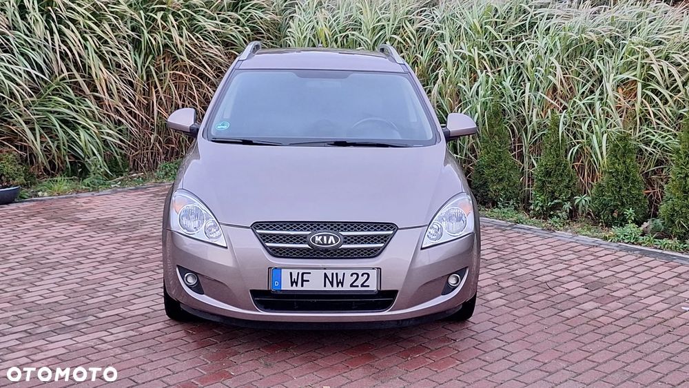 Kia Ceed - 3