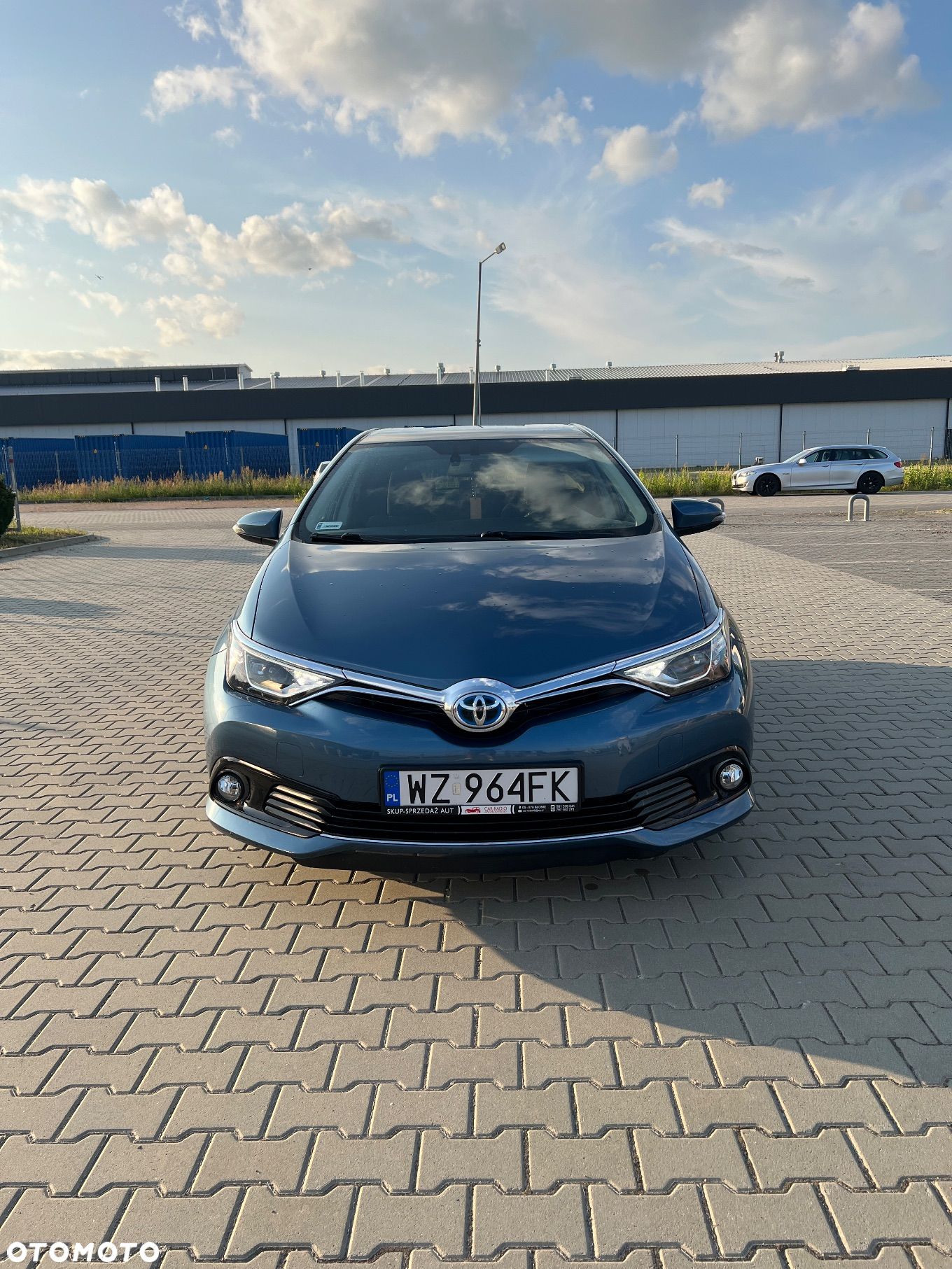 Toyota Auris Hybrid 135 Comfort - 1