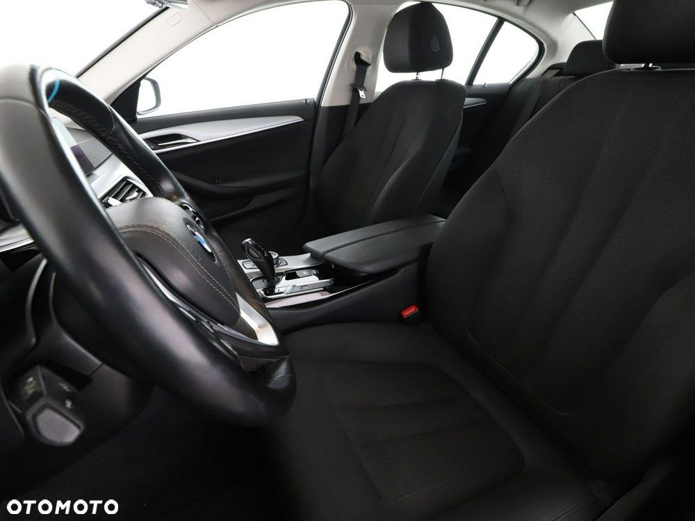 BMW Seria 5 - 14