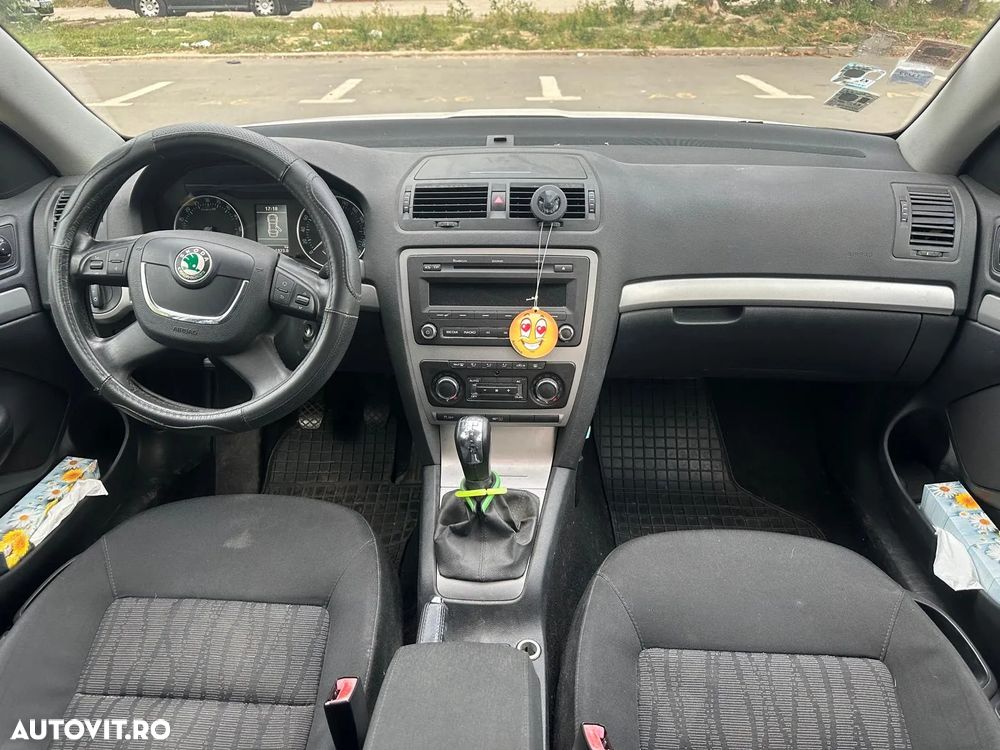 Skoda Octavia 1.6 TDI ELEGANCE - 3