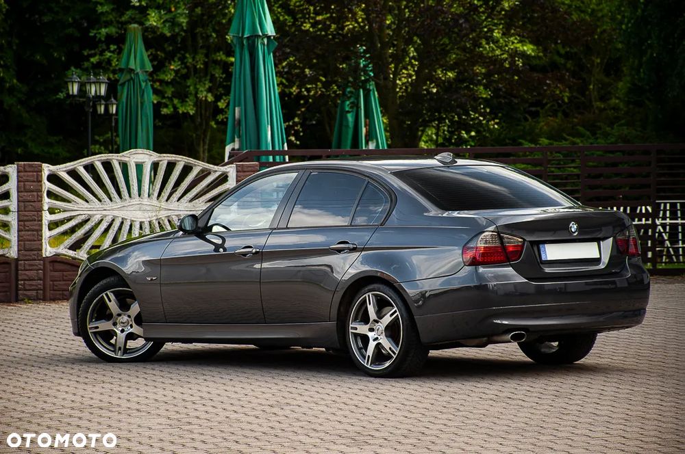 BMW Seria 3 318i Edition Sport - 4