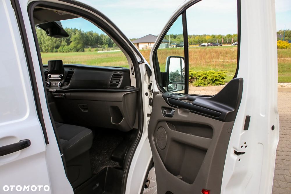 Ford Transit Custom - 21