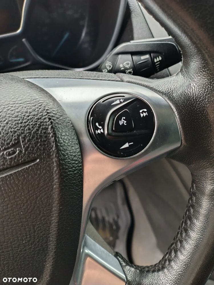 Ford Transit Connect - 13