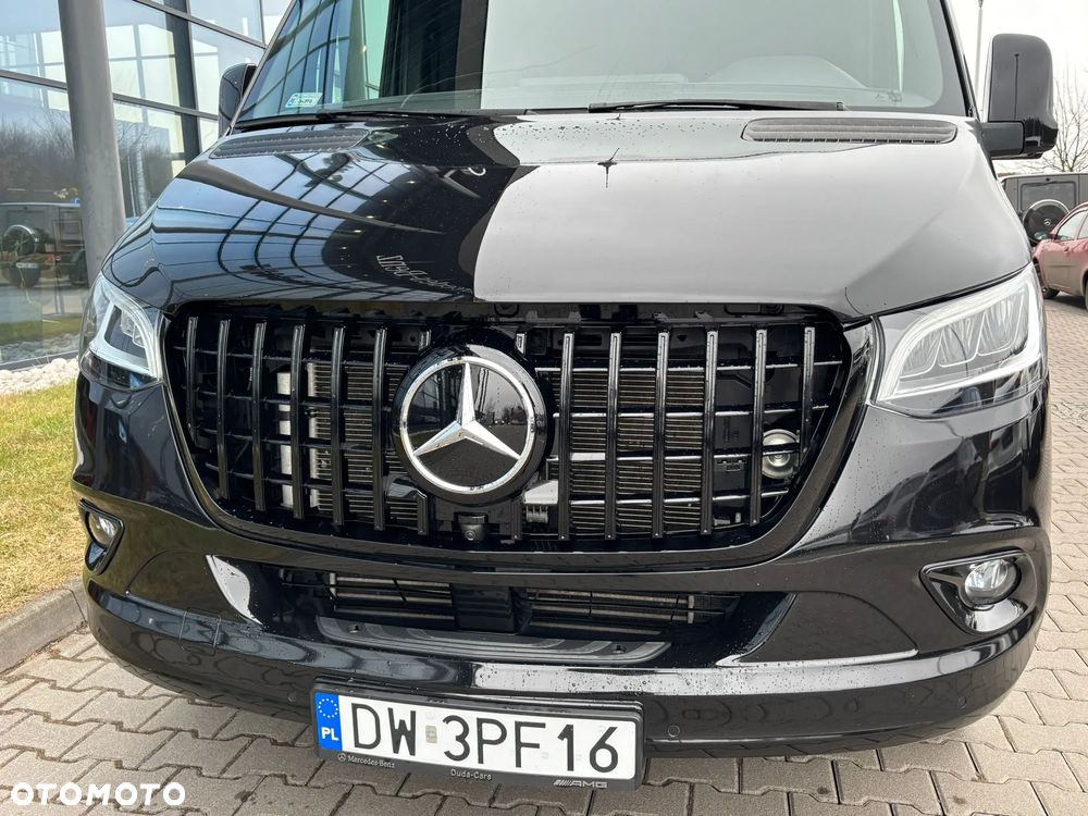 Mercedes-Benz Sprinter - 10