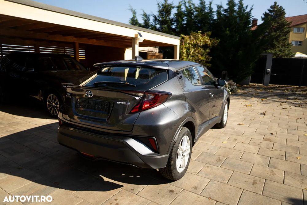 Toyota C-HR 1.8 HSD 122 CP 4x2 CVT Cult - 16