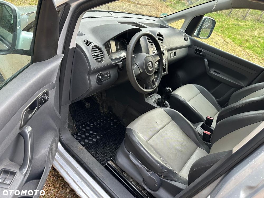 Volkswagen Caddy - 11