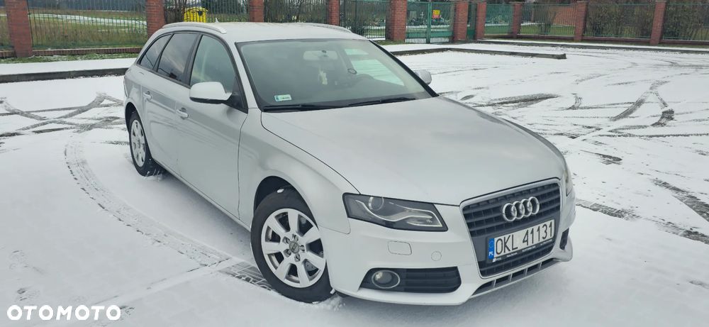 Audi A4 Avant 2.0 TDI Multitronic - 9