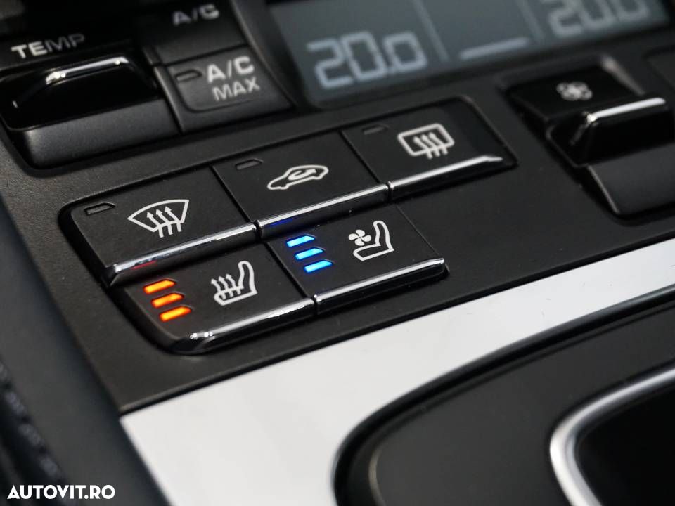 Porsche Boxster 718 PDK - 19