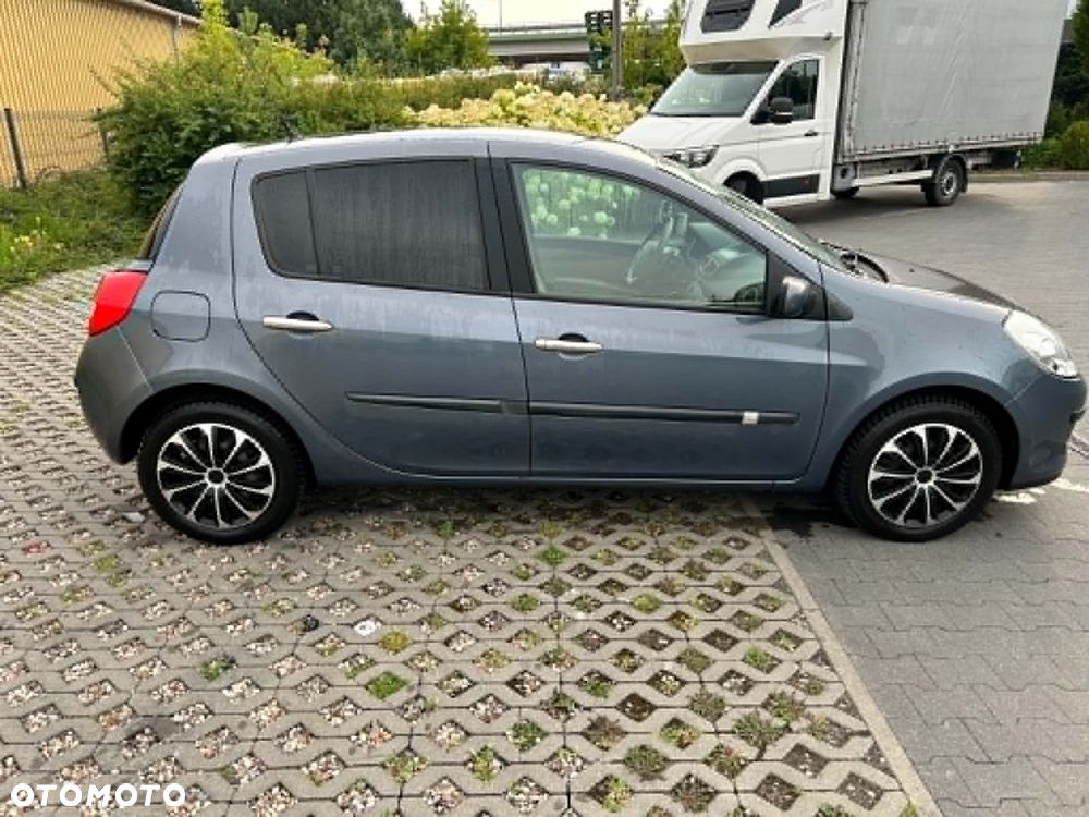 Renault Clio 1.6 16V Expression - 5