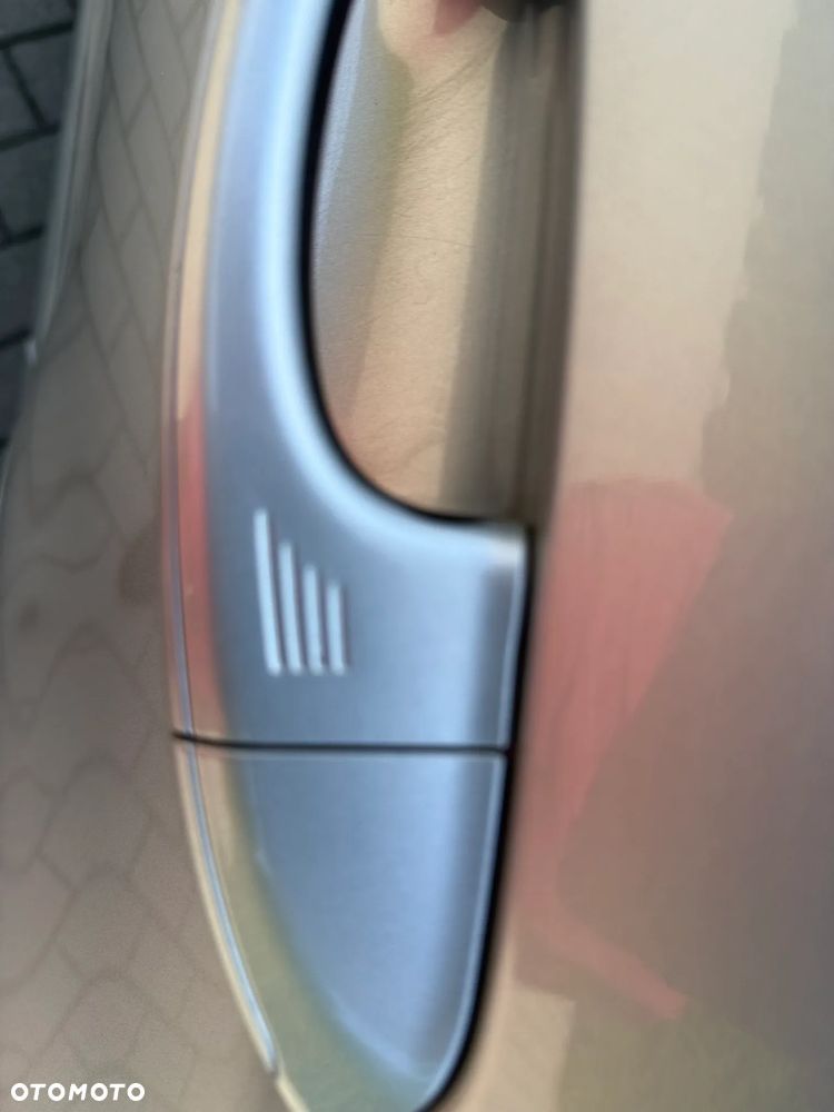 Ford S-Max - 26