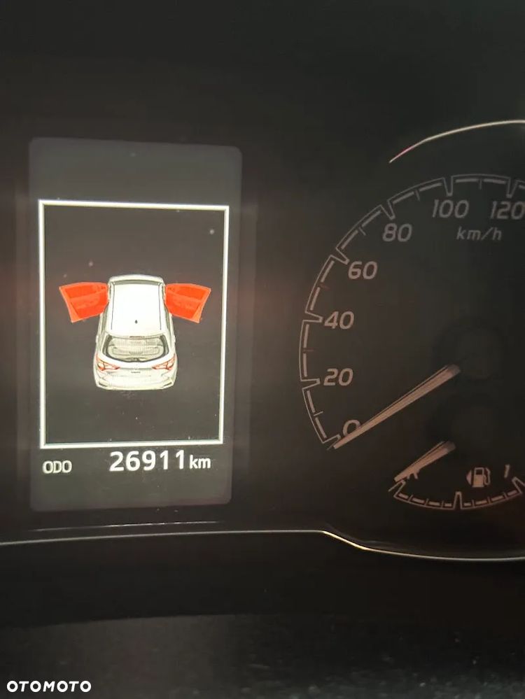 Toyota Yaris 1.5 Premium - 10