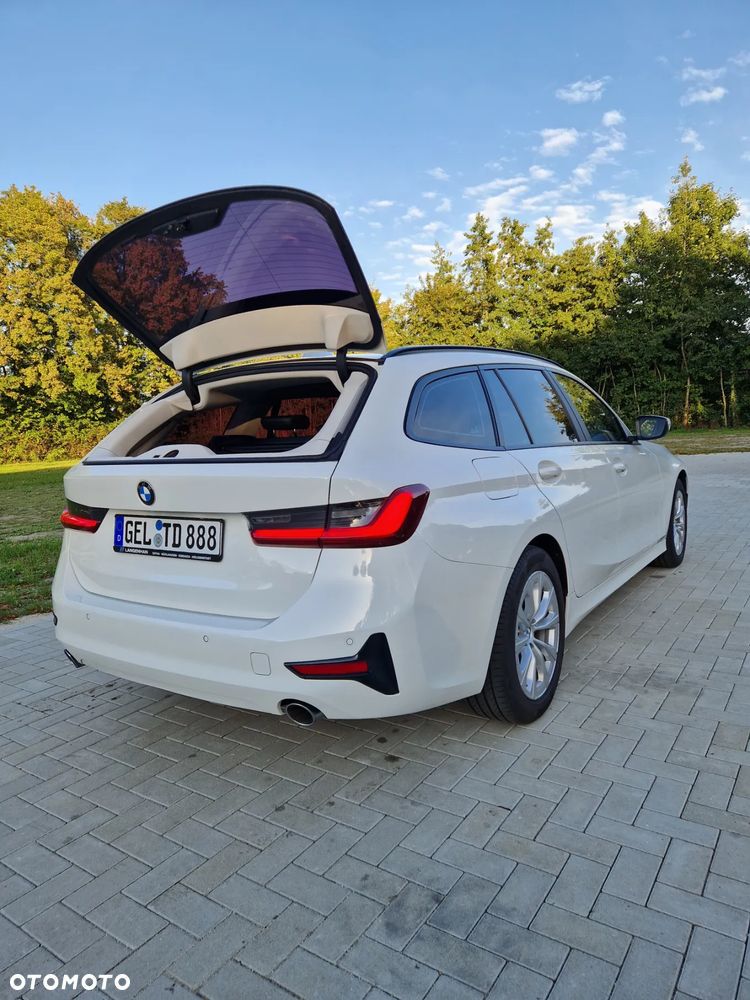 BMW Seria 3 318d Advantage - 9