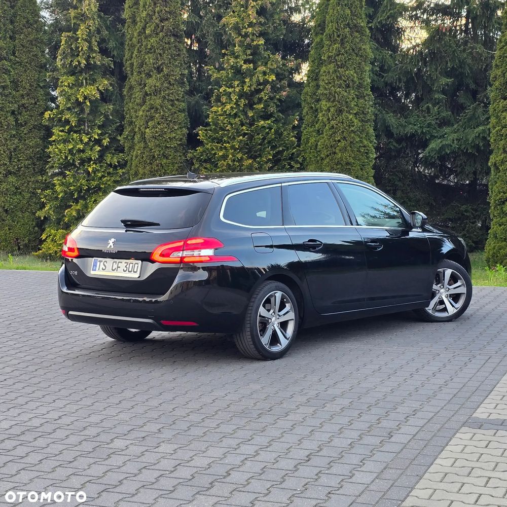 Peugeot 308 SW 1.2 PureTech GPF Active S&S EAT8 - 17