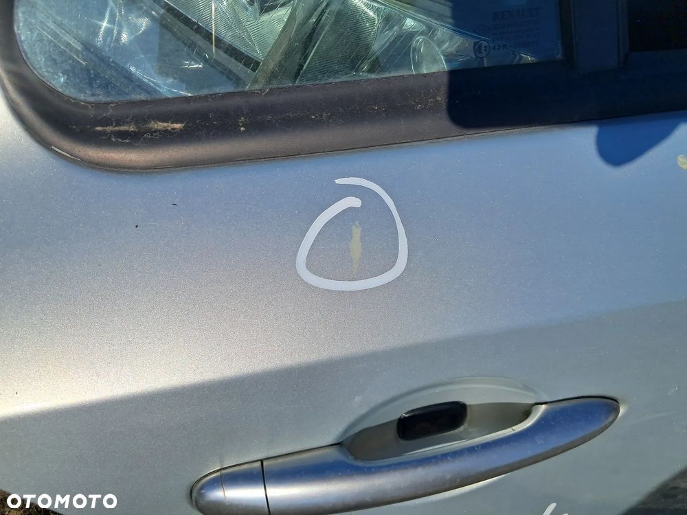 Renault Laguna II Drzwi - 8