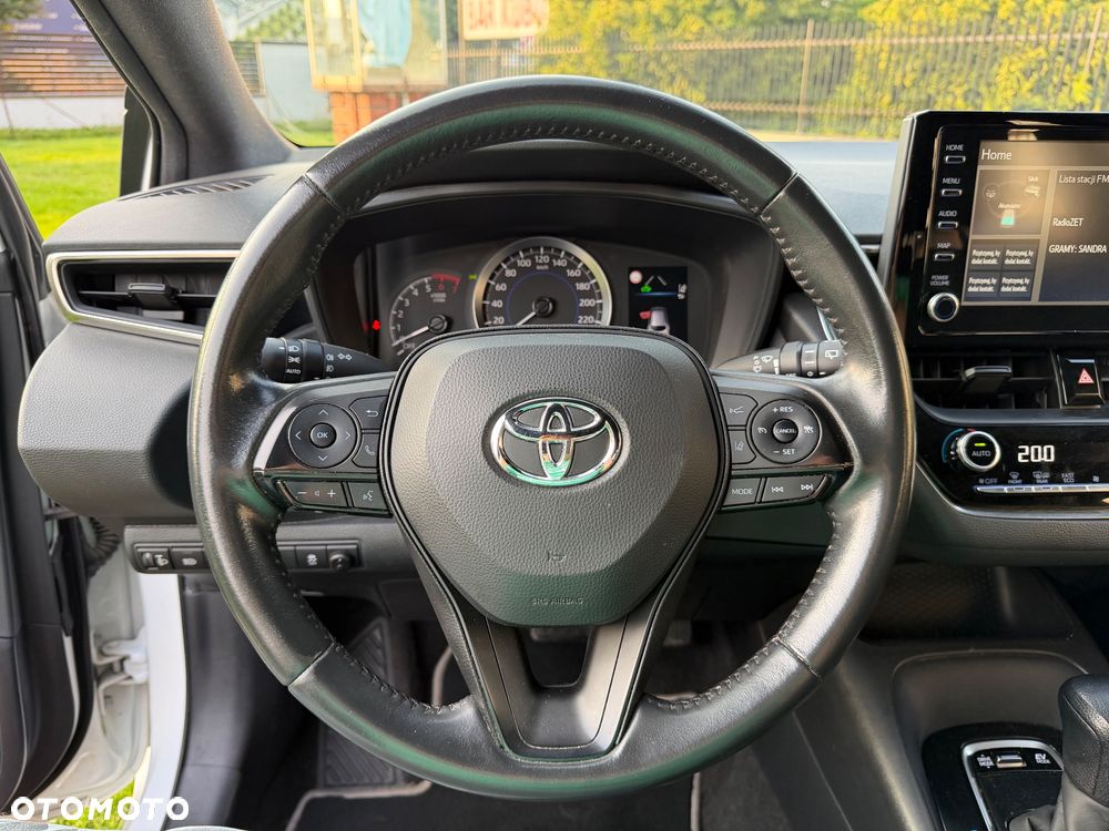Toyota Corolla 1.8 Hybrid Comfort - 18