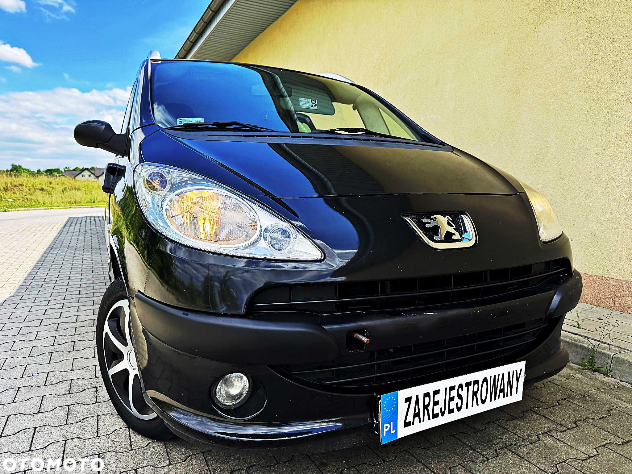 Peugeot 1007 1.4 Trendy - 9
