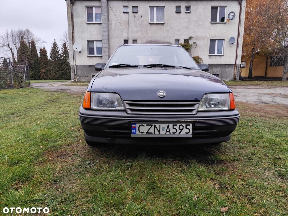 Opel Astra - 4