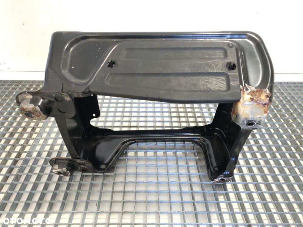 PODSTAWA FOTELA LEWEGO  RENAULT MASTER III Skrzynia (FV) 2010 - 2022 2.3 dCi 165 FWD (FV0P, FV0U, - 2