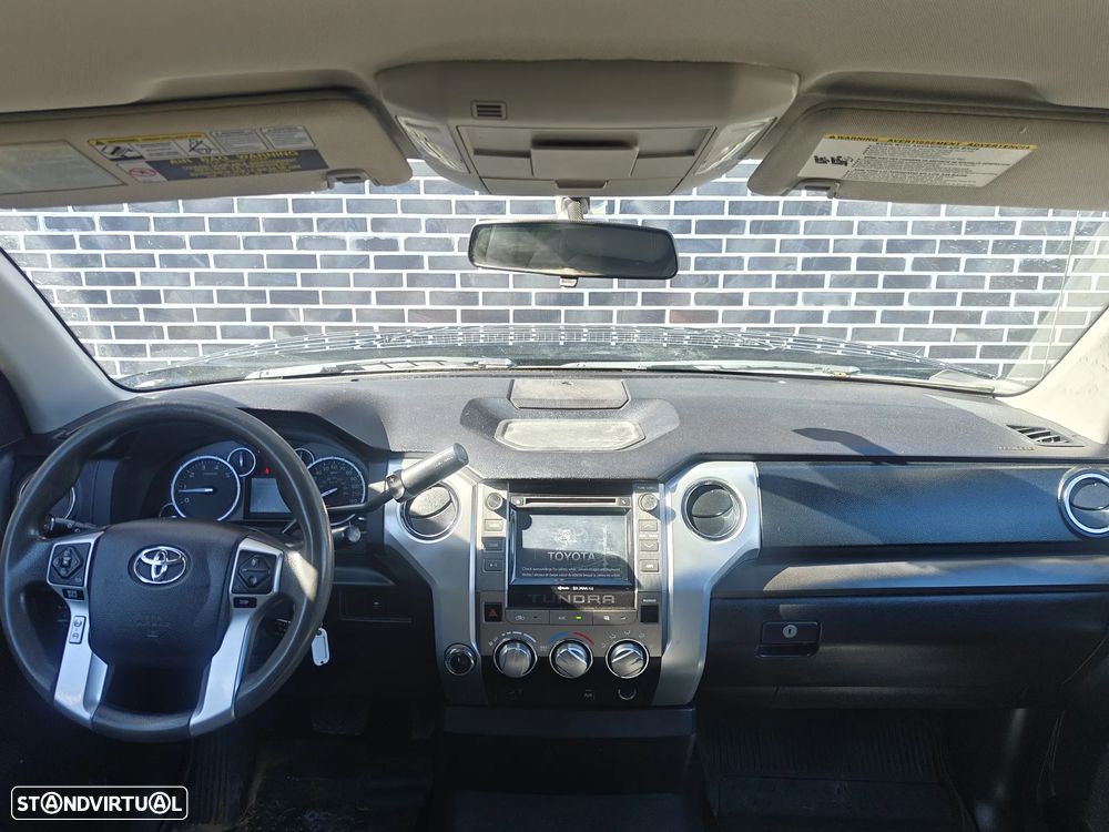 Toyota Tundra - 16