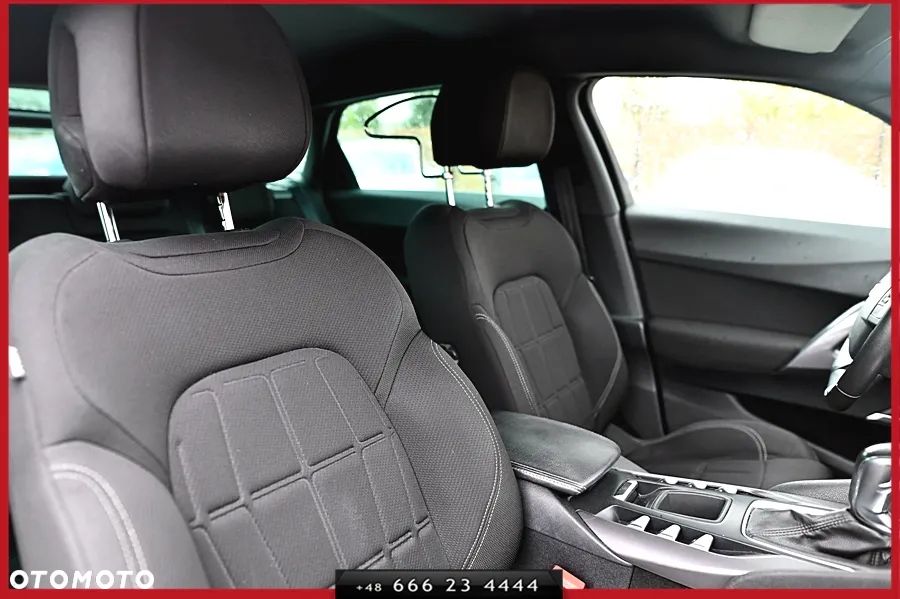Citroën DS5 BlueHDi 120 EAT6 Business Class - 23