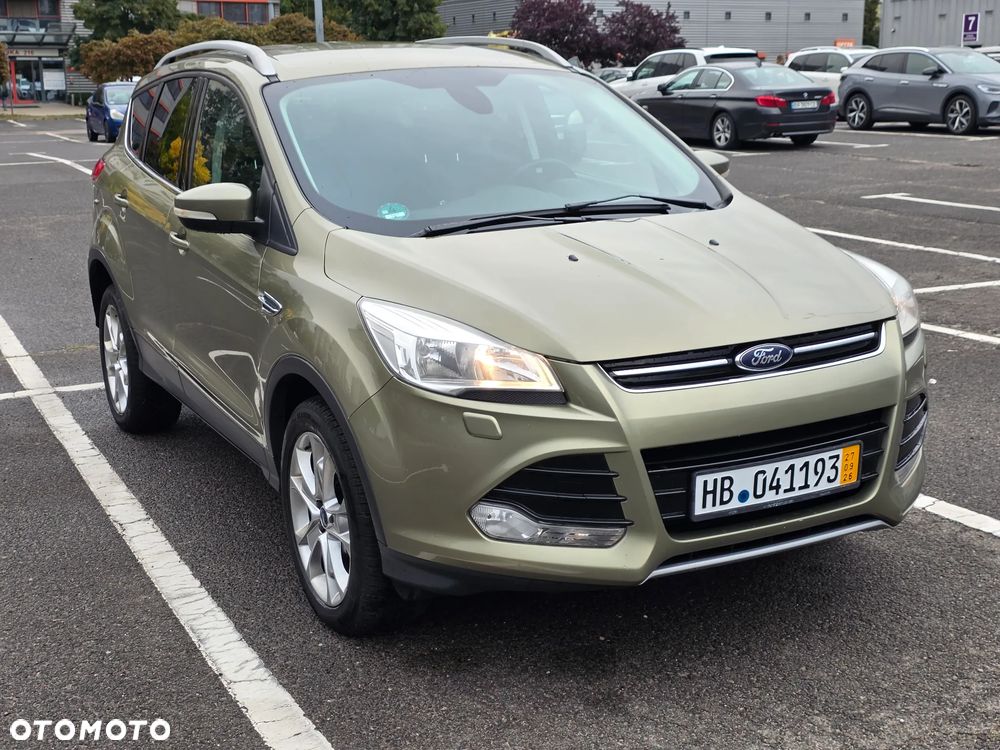Ford Kuga 2.0 TDCi FWD Titanium - 25