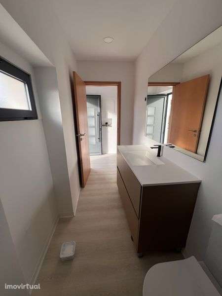 Moradia T2 com quintal Aguiar, Évora - venda - Grande imagem: 5/10