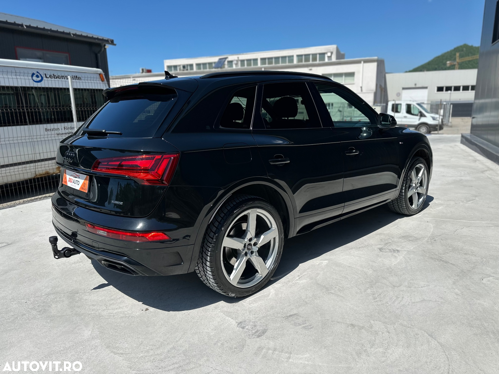Audi Q5 40 TDI quattro S tronic S line - 13